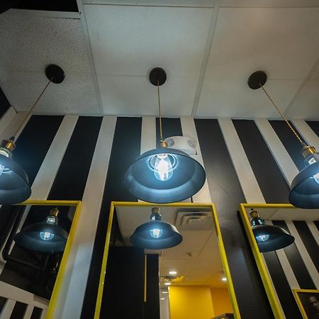 Panda Pod Hotel Richmond Eksteriør billede