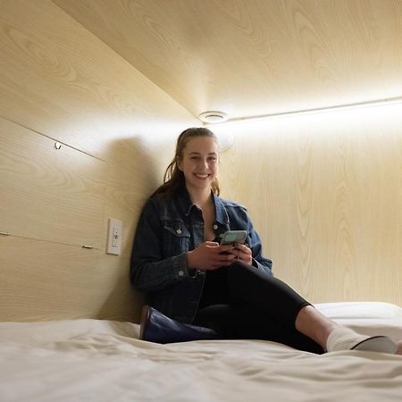 Panda Pod Hotel Richmond Eksteriør billede