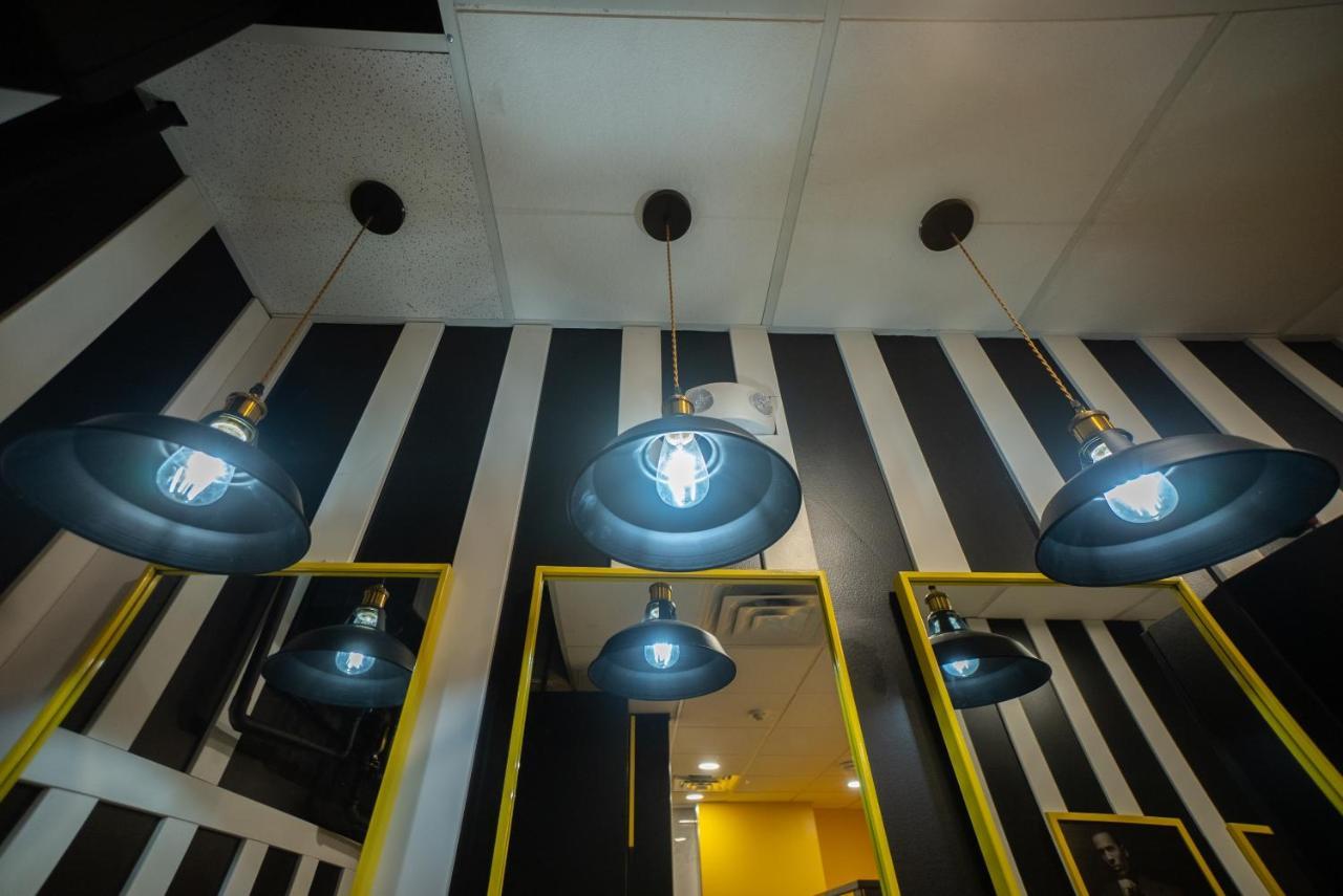 Panda Pod Hotel Richmond Eksteriør billede